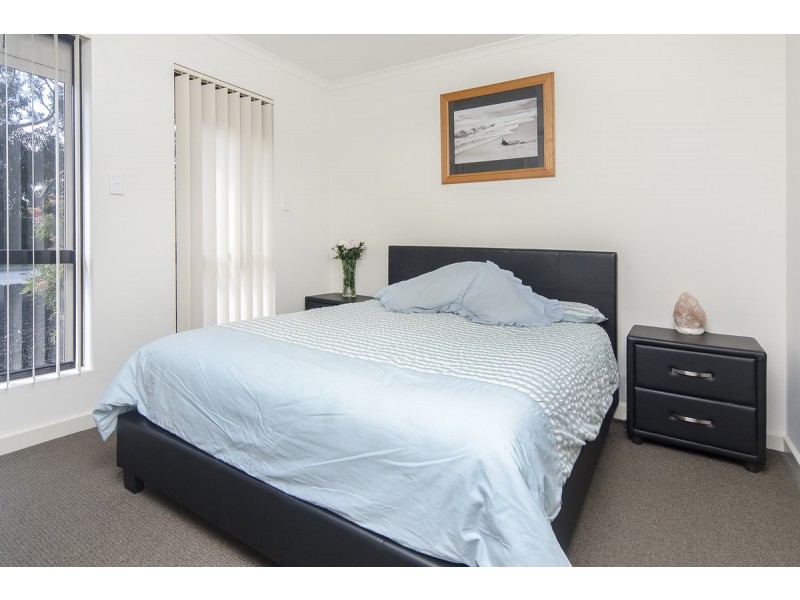 2/37 Chynoweth Avenue, Hackham SA 5163