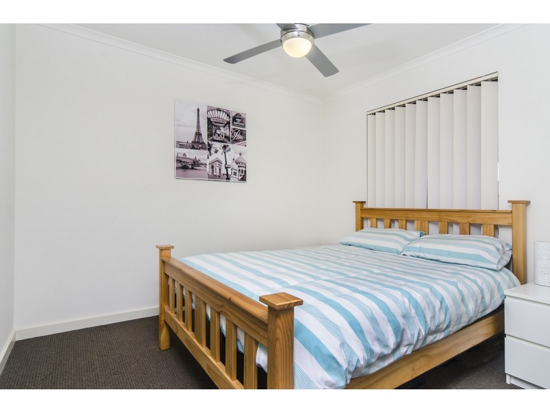 2/37 Chynoweth Avenue, Hackham SA 5163