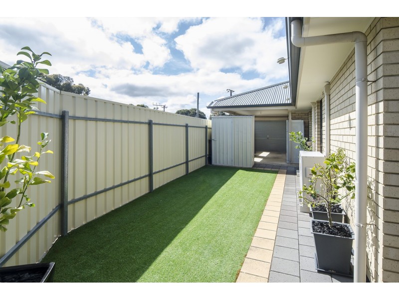 2/37 Chynoweth Avenue, Hackham SA 5163