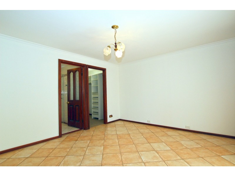 11 Schooner Road, Seaford SA 5169