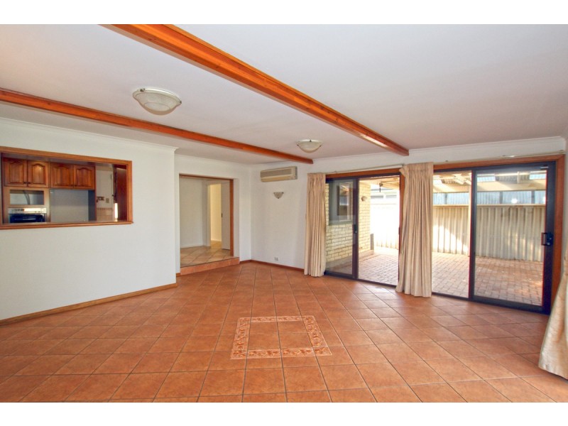 11 Schooner Road, Seaford SA 5169