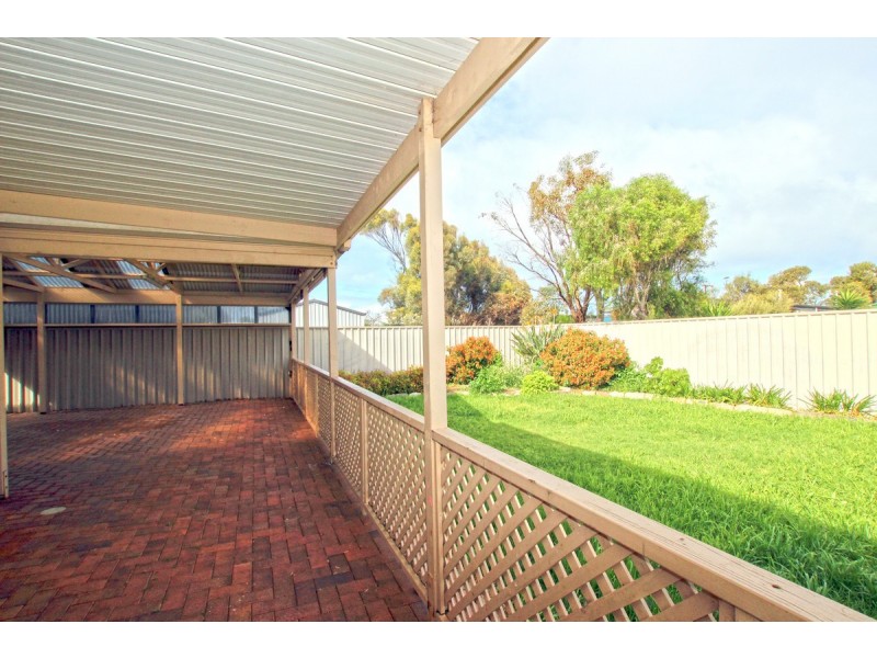 11 Schooner Road, Seaford SA 5169