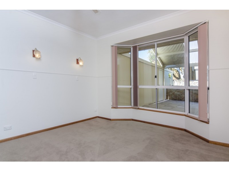 6 Osmanli Drive, Hallett Cove SA 5158