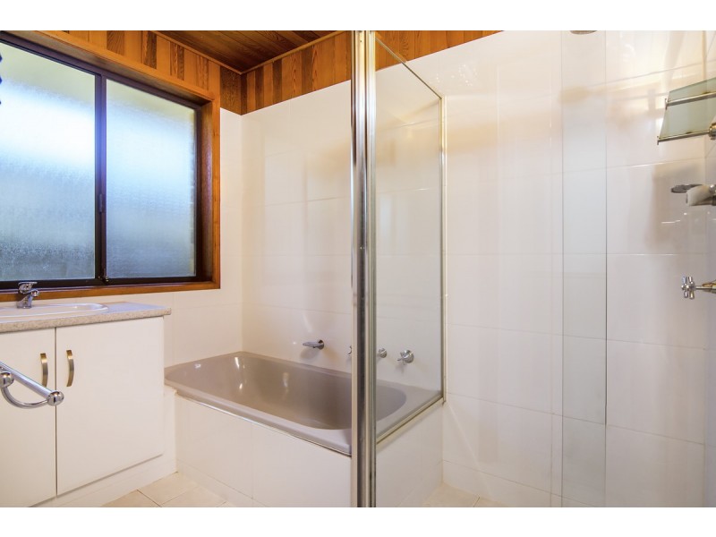 6 Osmanli Drive, Hallett Cove SA 5158