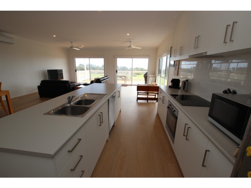 14 Arcadia Crescent, Sellicks Beach SA 5174