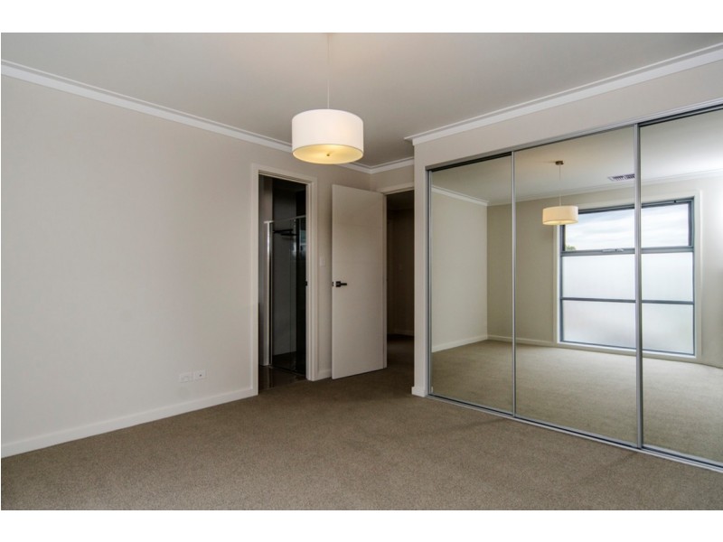 2/56 Fenton Avenue, Christies Beach SA 5165