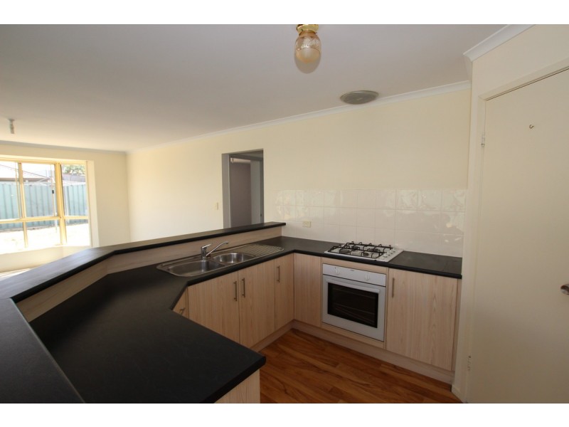 12 Aquamarine Avenue, Aldinga Beach SA 5173