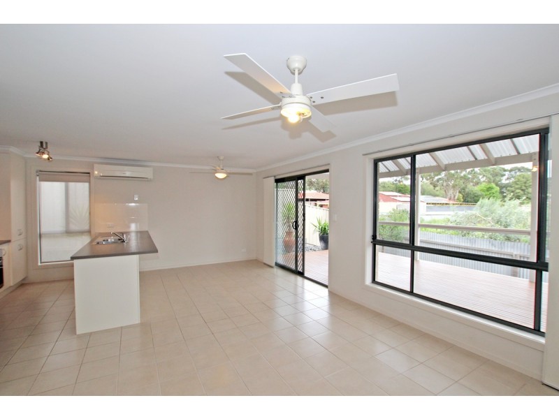 1 Nigel Lane, Hackham SA 5163