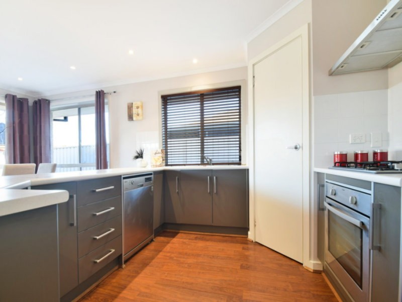 21 Periwinkle Drive, Aldinga Beach SA 5173