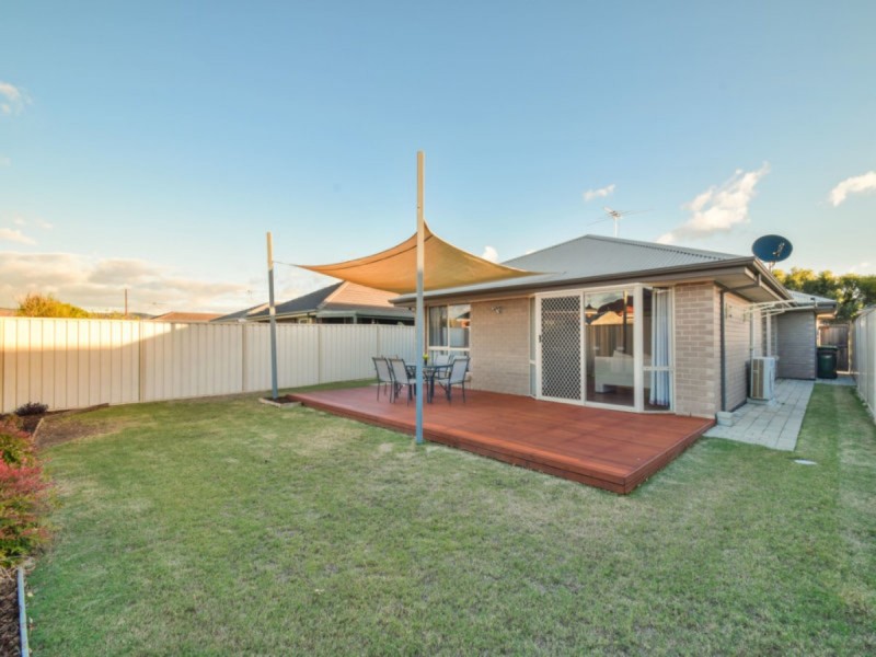 21 Periwinkle Drive, Aldinga Beach SA 5173