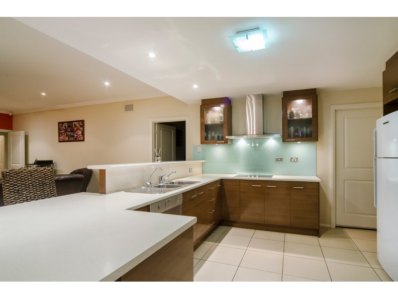 9 Coach Court, Willunga SA 5172