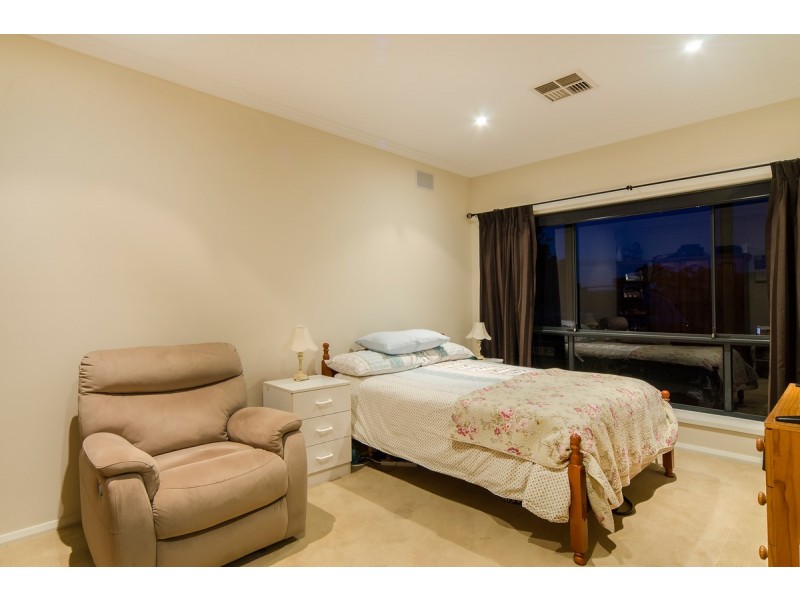 9 Coach Court, Willunga SA 5172