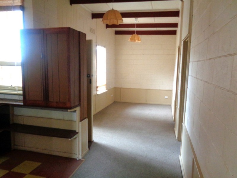 Units 1-3, Blacker Road, Aldinga Beach SA 5173
