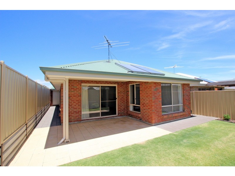 27 Pinkgum Avenue, Aldinga Beach SA 5173
