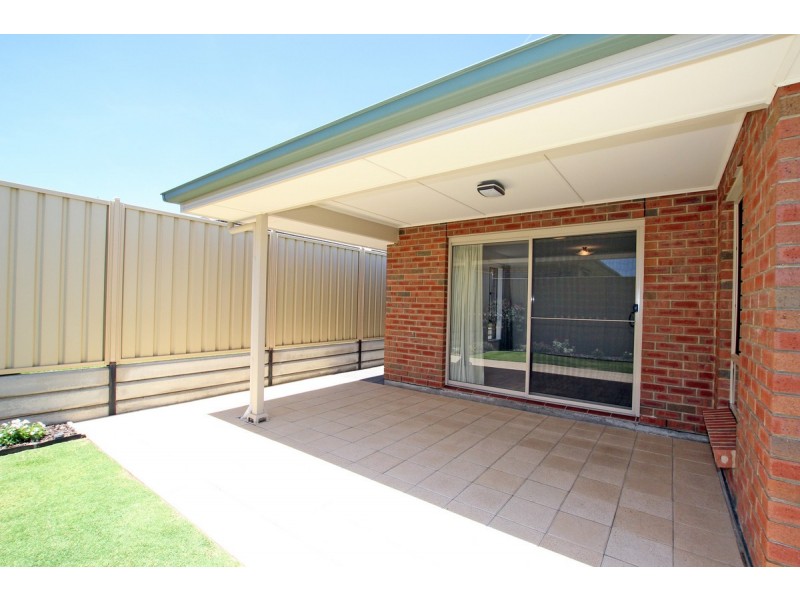 27 Pinkgum Avenue, Aldinga Beach SA 5173