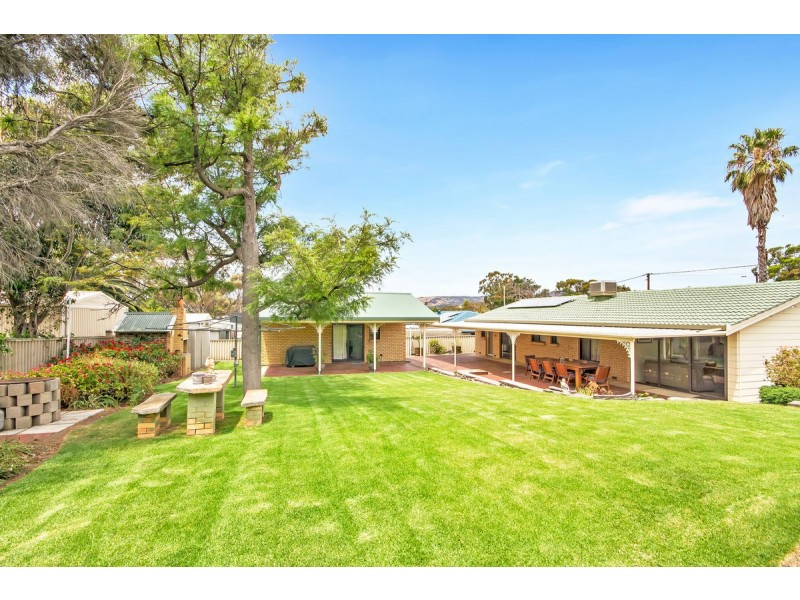 9 & 11 Redgum Avenue, Aldinga Beach SA 5173