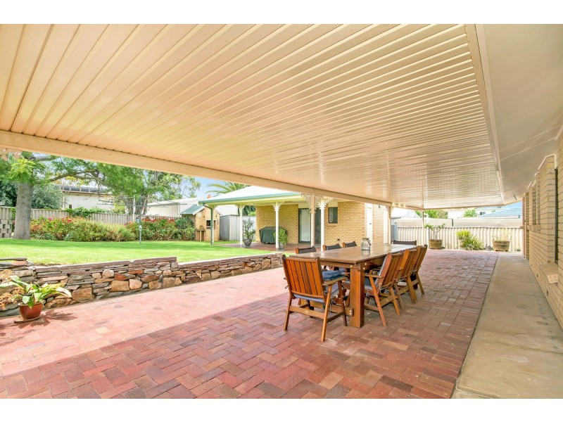 9 & 11 Redgum Avenue, Aldinga Beach SA 5173