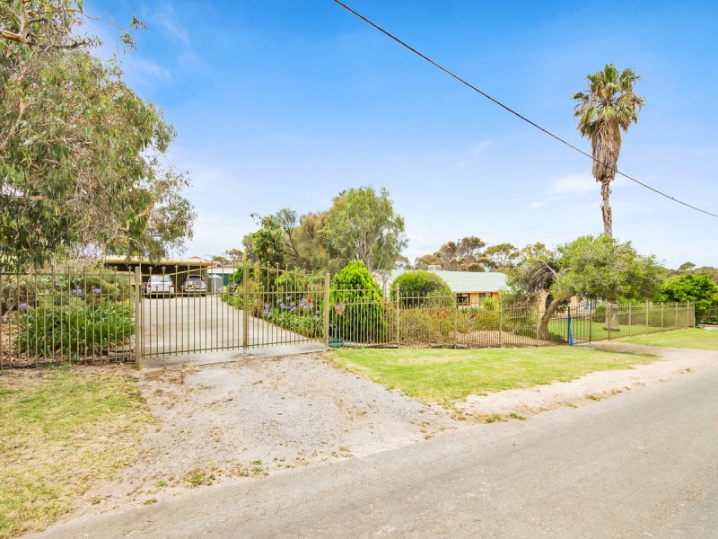 9 & 11 Redgum Avenue, Aldinga Beach SA 5173