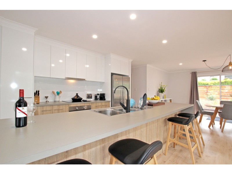 8 Thomas Street, Yankalilla SA 5203