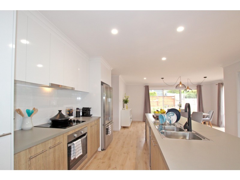 8 Thomas Street, Yankalilla SA 5203