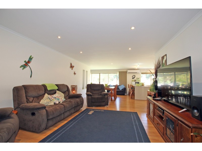 14 Ekers Court, Mount Compass SA 5210