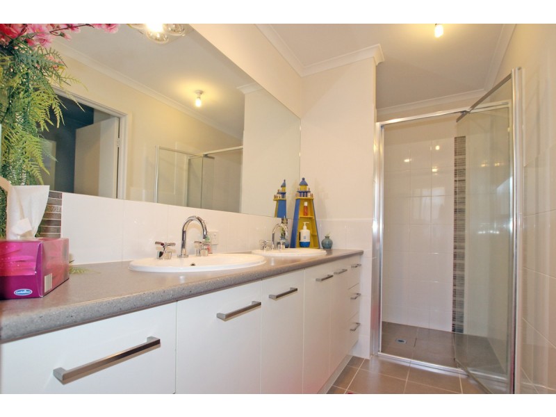 14 Ekers Court, Mount Compass SA 5210