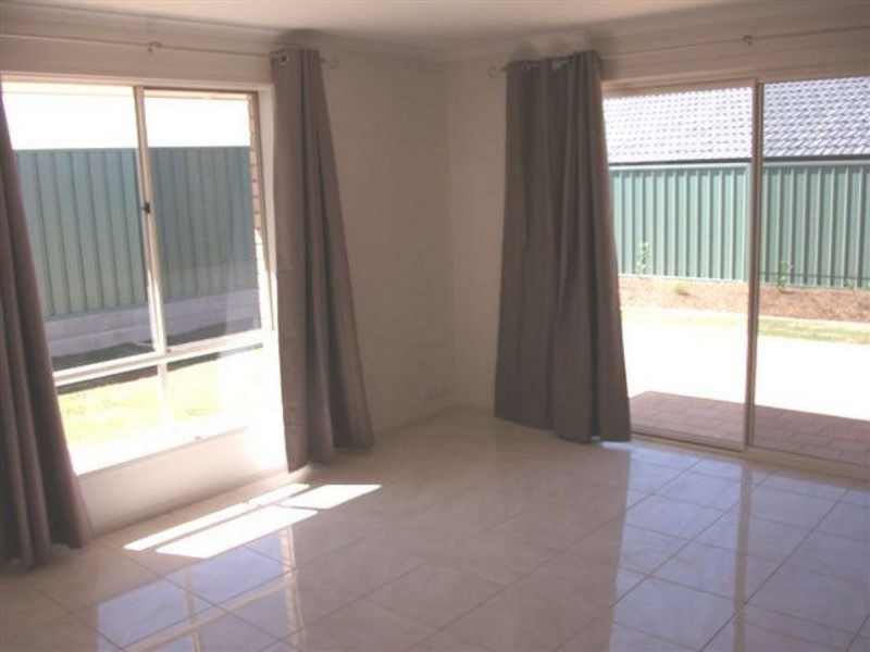 6 Sapphire Way, Aldinga Beach SA 5173