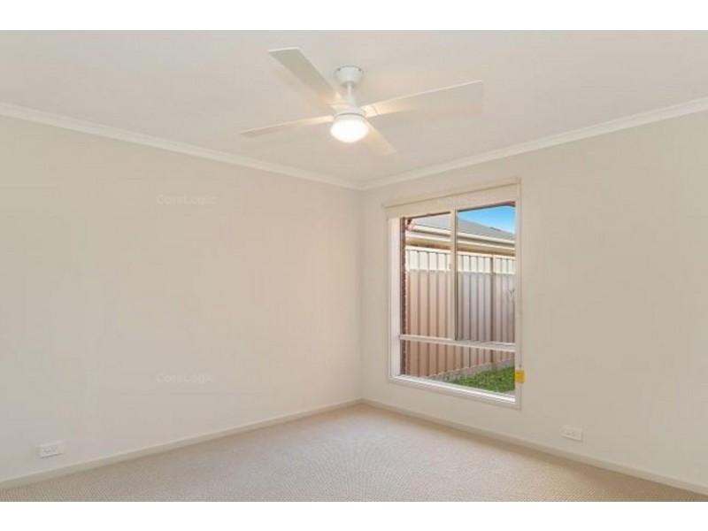 2 Orange Lane, Seaford Meadows SA 5169