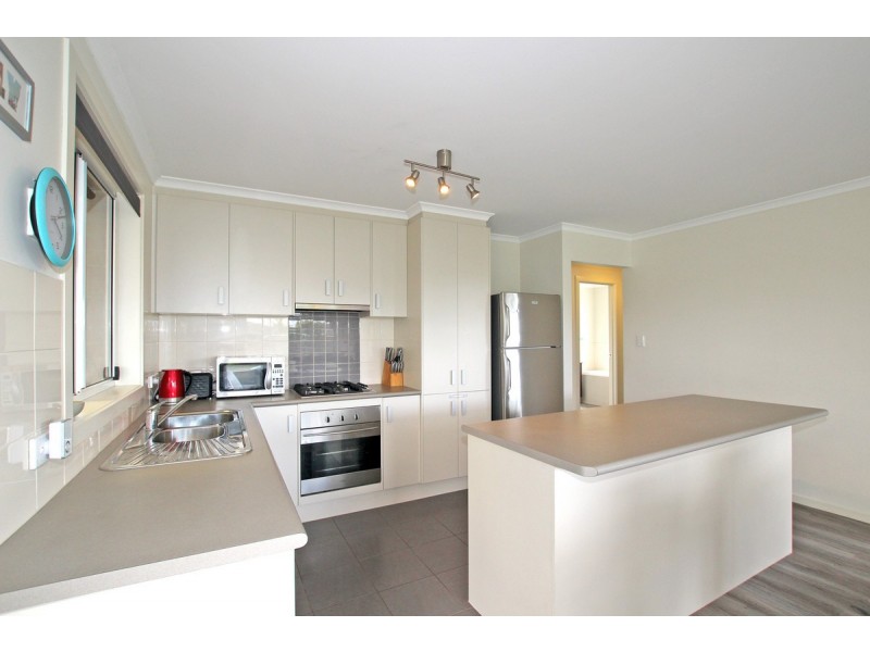 40 Moss Court, Aldinga Beach SA 5173