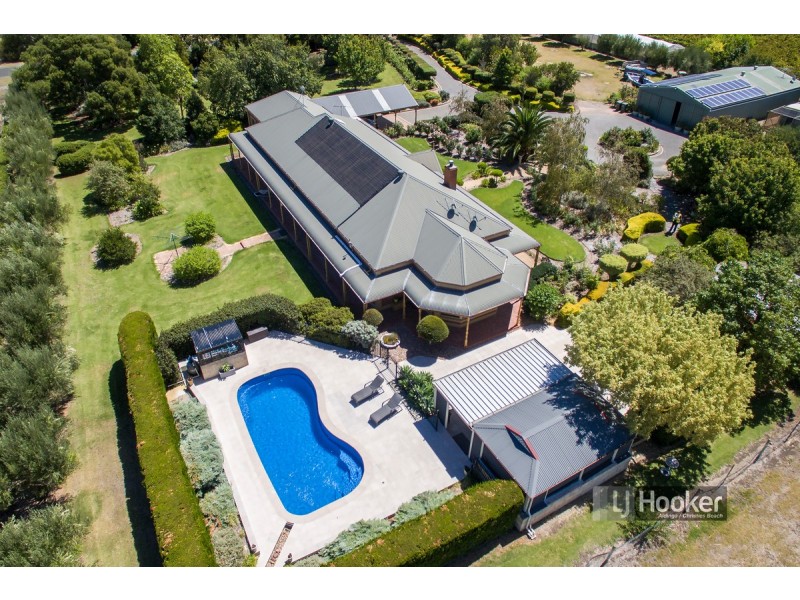 88 California Road, Whites Valley SA 5172