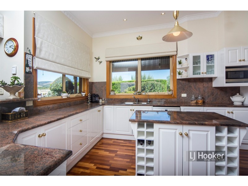 88 California Road, Whites Valley SA 5172