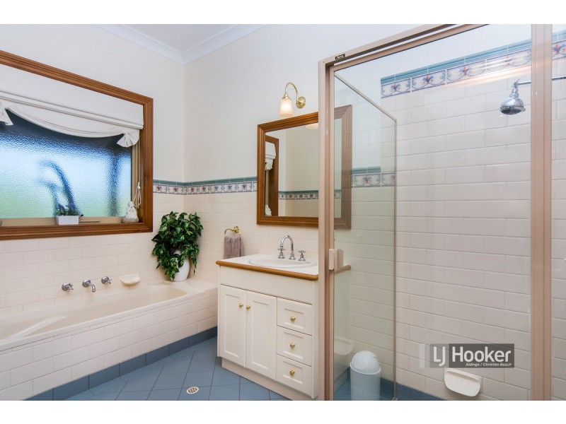 88 California Road, Whites Valley SA 5172