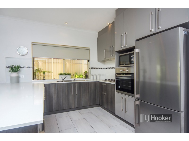 6 Middle Gully Avenue, Sheidow Park SA 5158