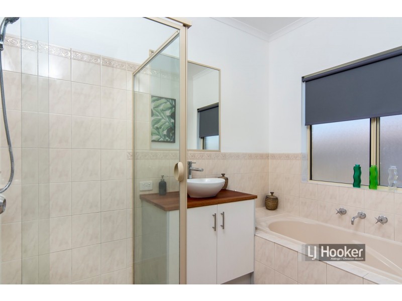 6 Middle Gully Avenue, Sheidow Park SA 5158