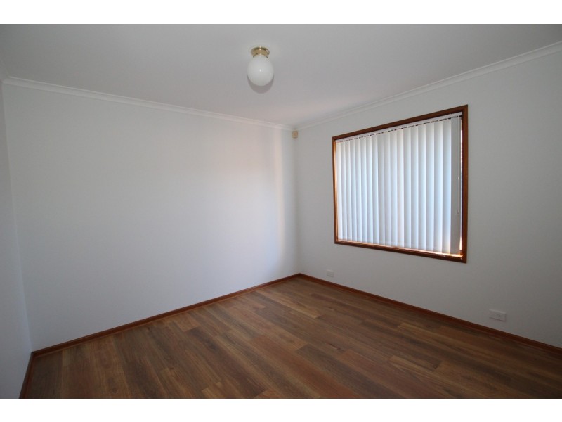 19 Farnsworth Drive, Morphett Vale SA 5162