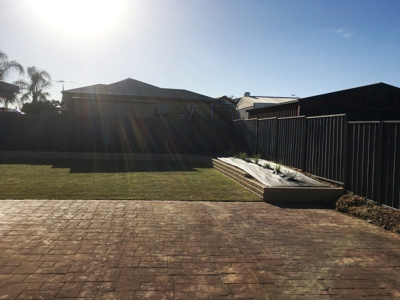 19 Farnsworth Drive, Morphett Vale SA 5162