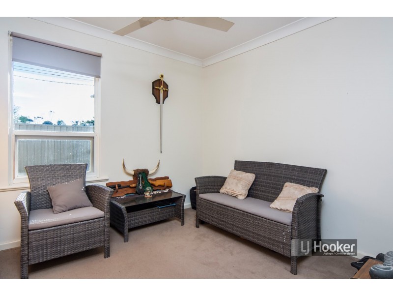 1 Scottsglade Road, Christie Downs SA 5164