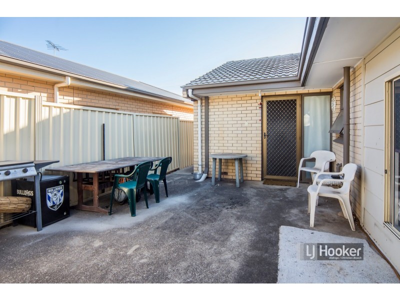 1 Scottsglade Road, Christie Downs SA 5164