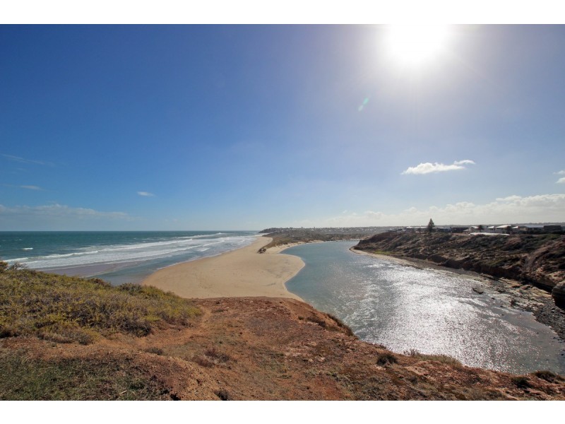 10 Cambridge Street, Port Noarlunga South SA 5167