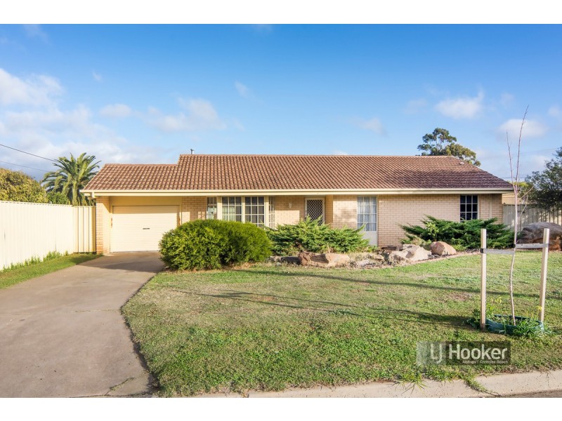 2 Sugarbush Road, Reynella SA 5161
