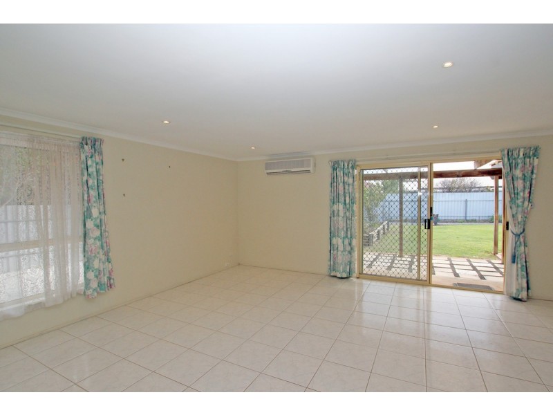 11 Atkinson Crescent, Aldinga Beach SA 5173