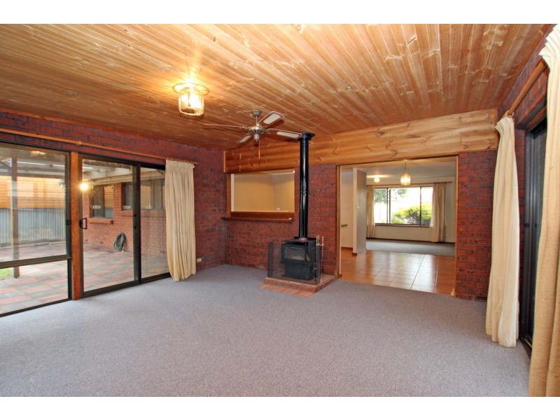 15 Follett Street, Aldinga Beach SA 5173