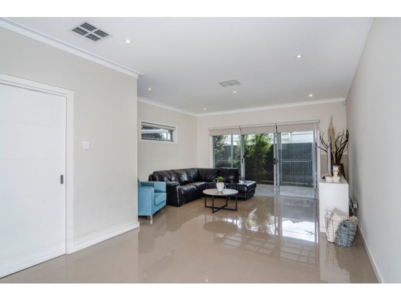 2A Robin Street, Port Noarlunga South SA 5167