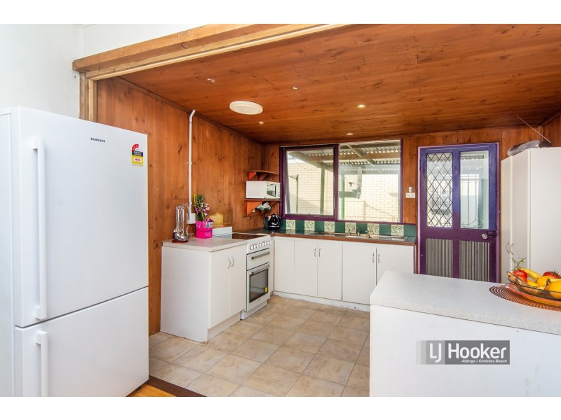 6 Martin Place, Christies Beach SA 5165