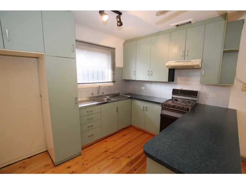 19 Anselm Street, Christie Downs SA 5164