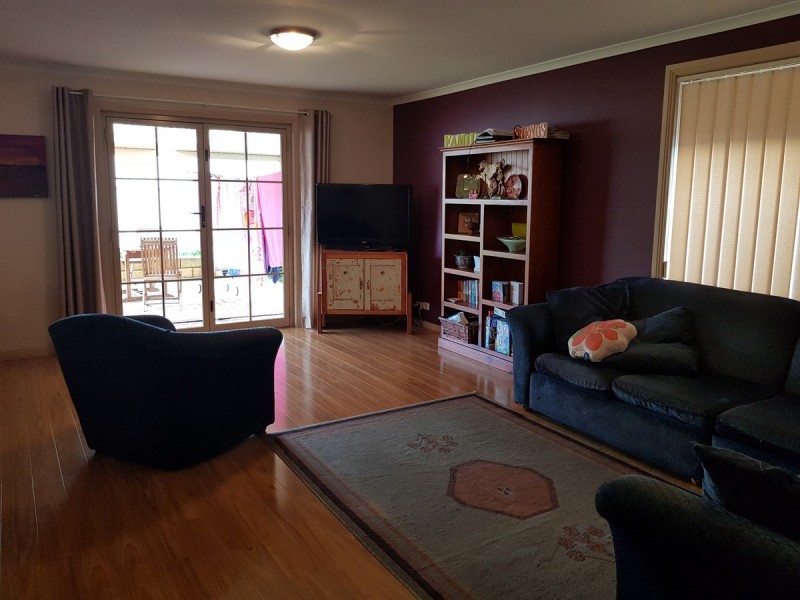 33 Brooks Circuit, Woodcroft SA 5162