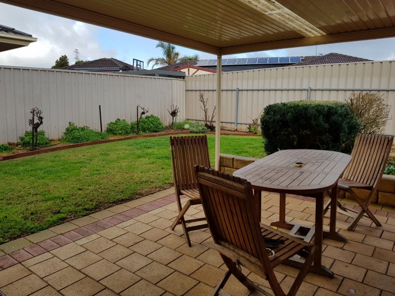 33 Brooks Circuit, Woodcroft SA 5162
