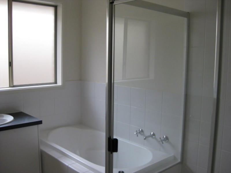 194 Hub Drive, Aberfoyle Park SA 5159