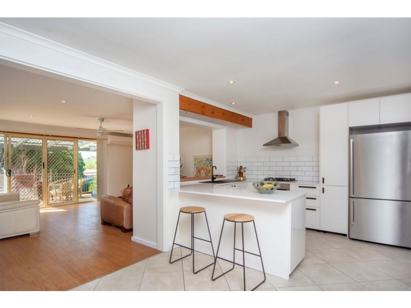 53 Port Road, Port Willunga SA 5173