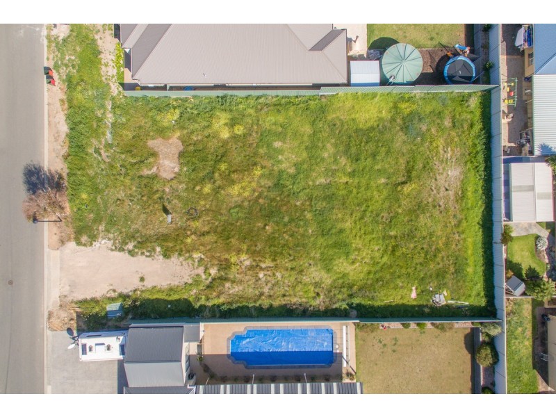12 Meadow Bank Way, Aldinga Beach SA 5173